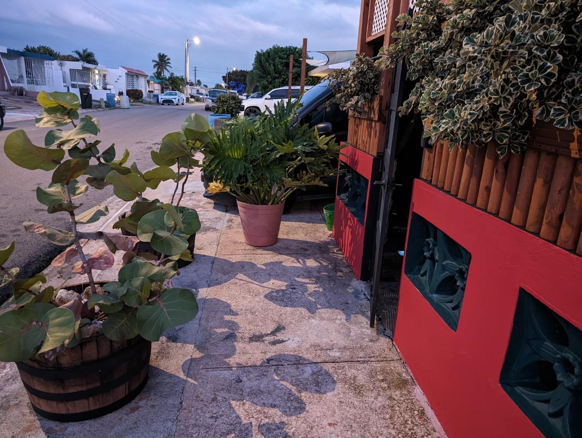 Moon'S Place Toa Baja Екстериор снимка